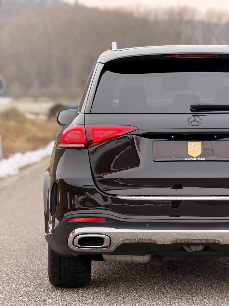 Mercedes-Benz GLE 350d/AMG LINE/JungeSterne09.26/AHK/Pano/360°