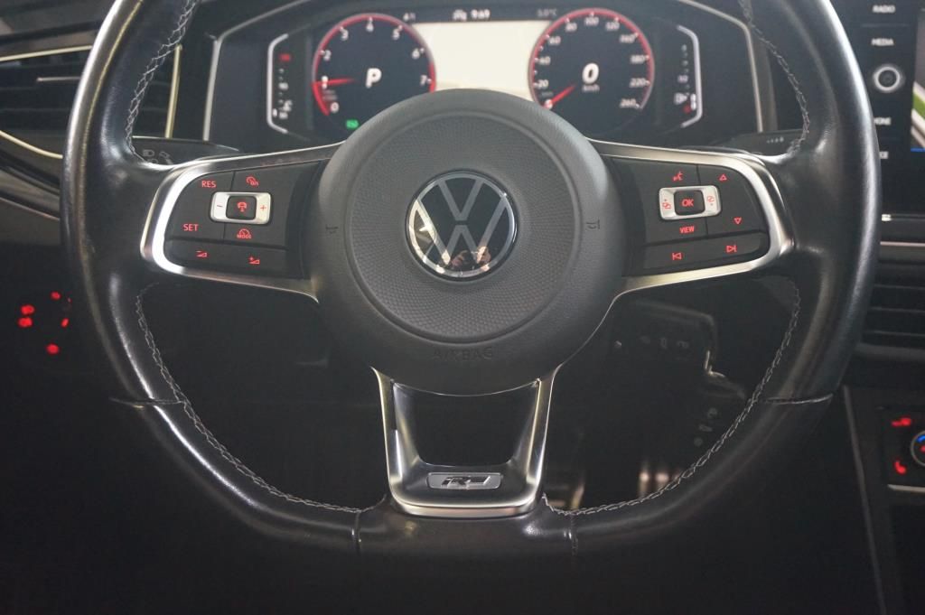 Volkswagen POLO 1,0 TSI DSG R-LINE KAMERA SHZ ACC LED NAVI