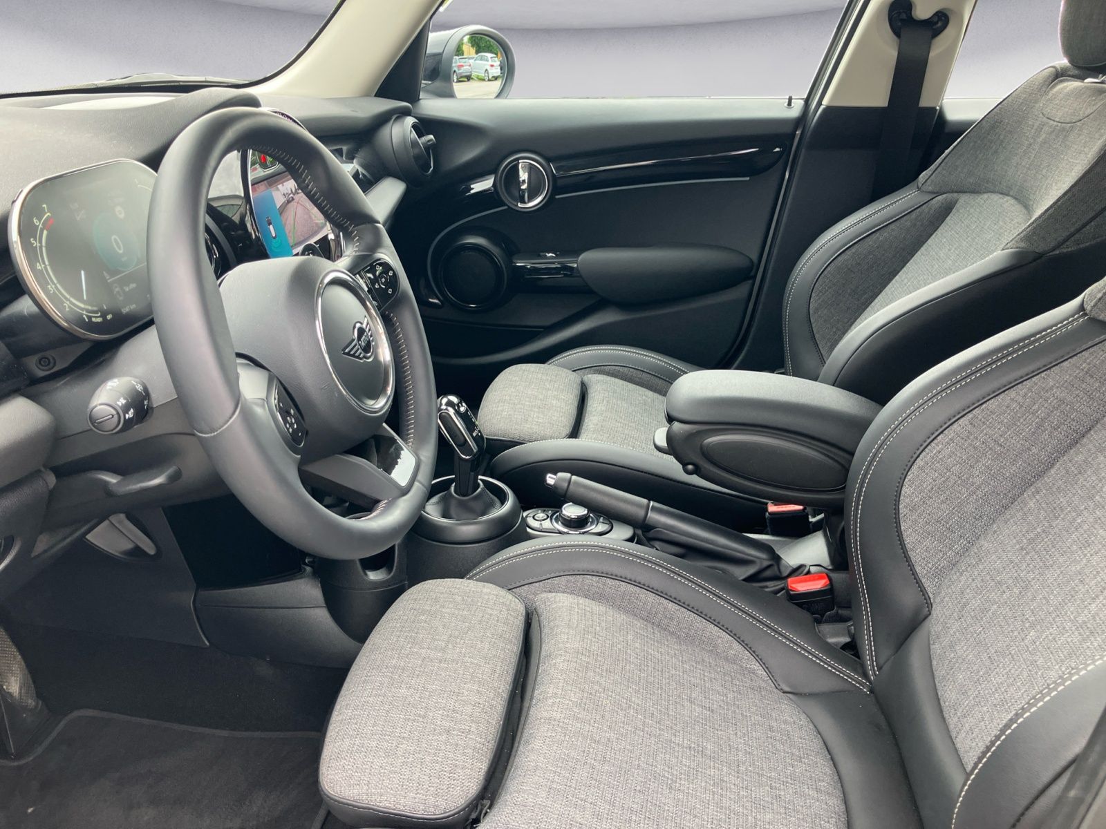 MINI Cooper S Classic Steptronic Premium E - Samsaru's Car Outlet