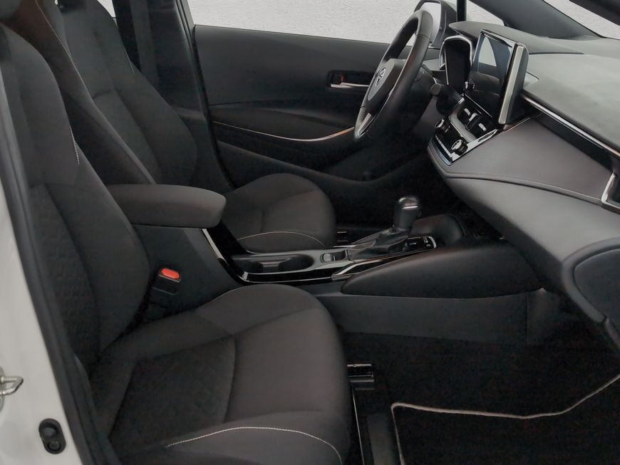Toyota Corolla 1.8 Hybrid Team Deutschland NAVI+BI-LED+