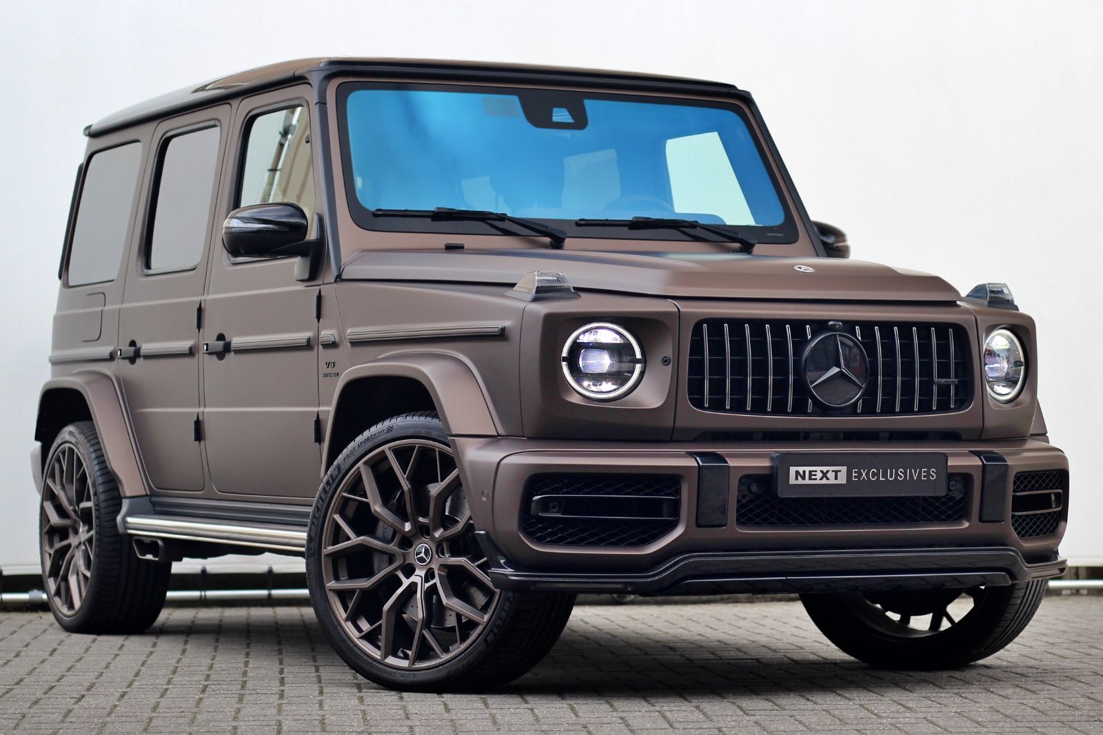 Mercedes-Benz G 63 AMG - Samsaru's Car Outlet