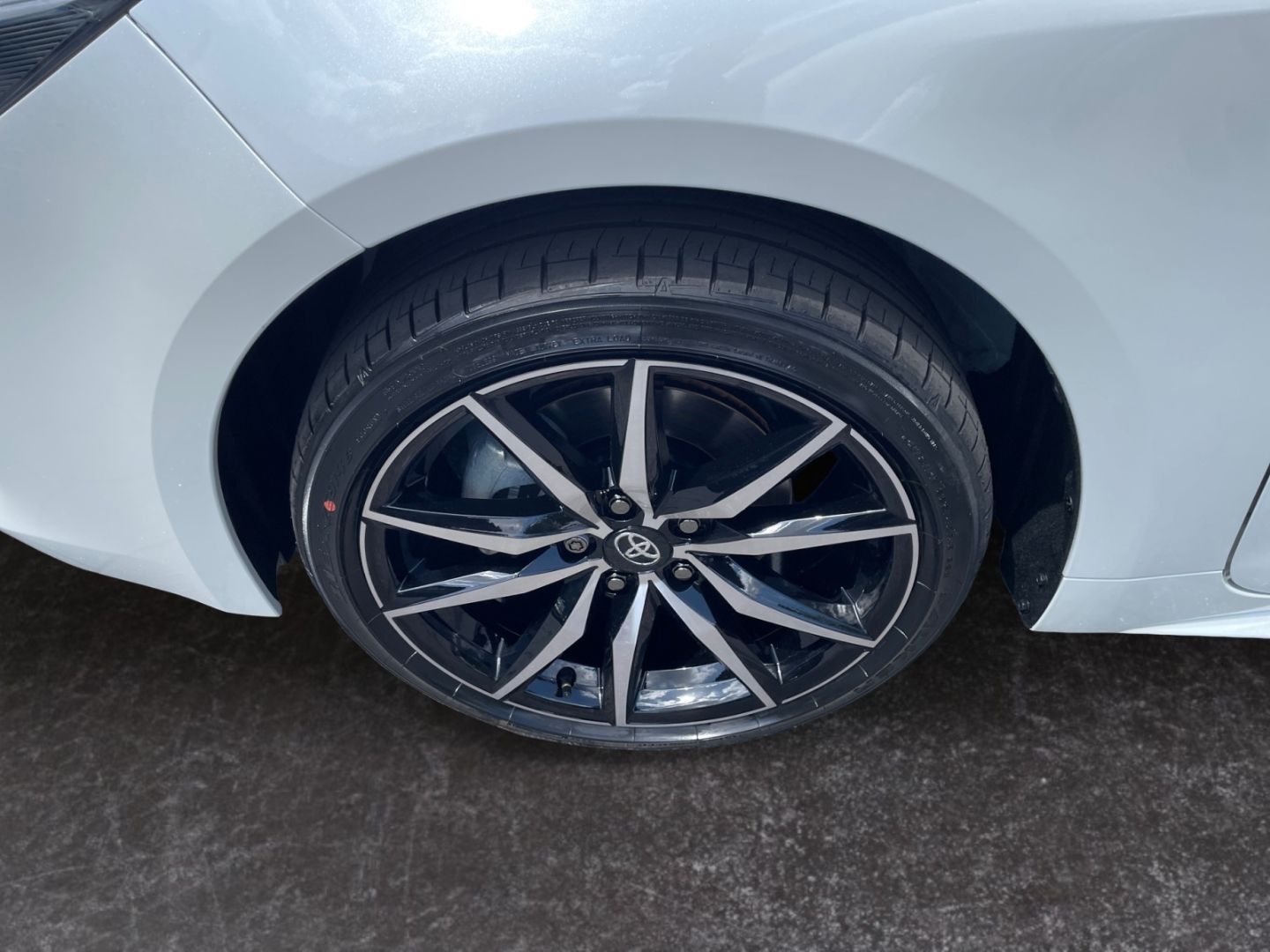 Toyota Corolla 2.0 Hybrid GR Sport *Bi-LED*el. Heck*CAM