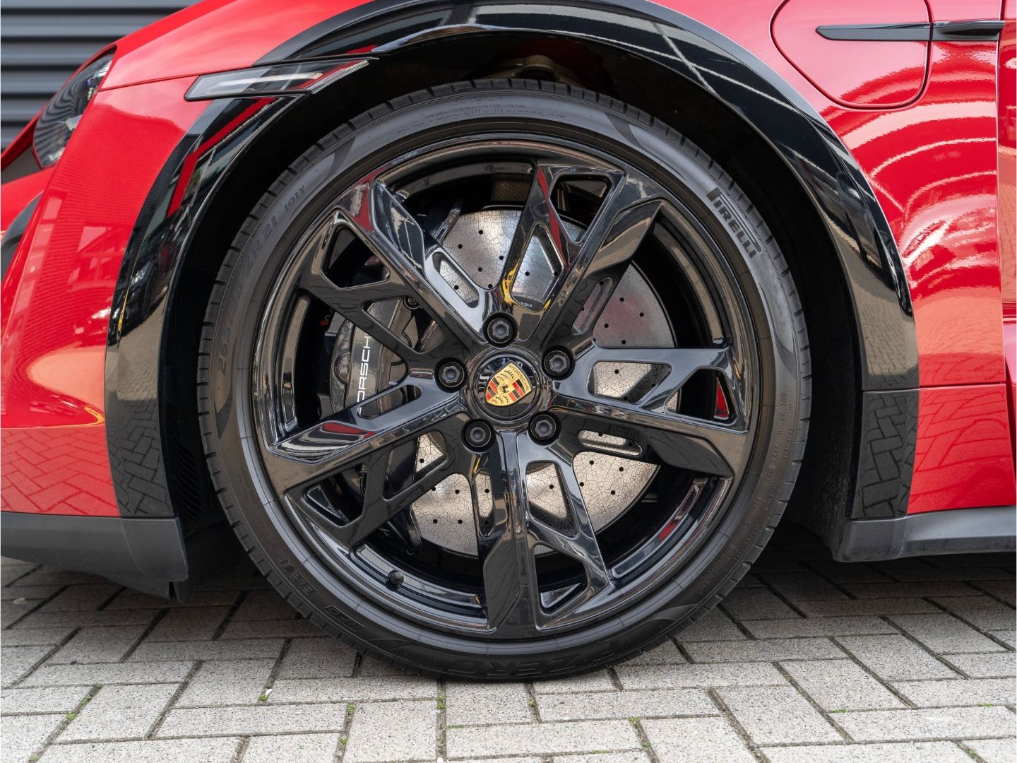 Porsche Taycan Turbo S Cross Turismo Burmester LED-PDLS