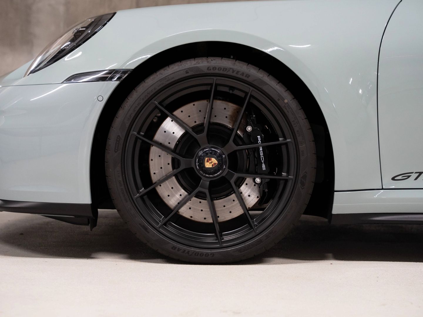 Porsche 992 Targa 4 GTS InnoDrive Burmester Lift-VA