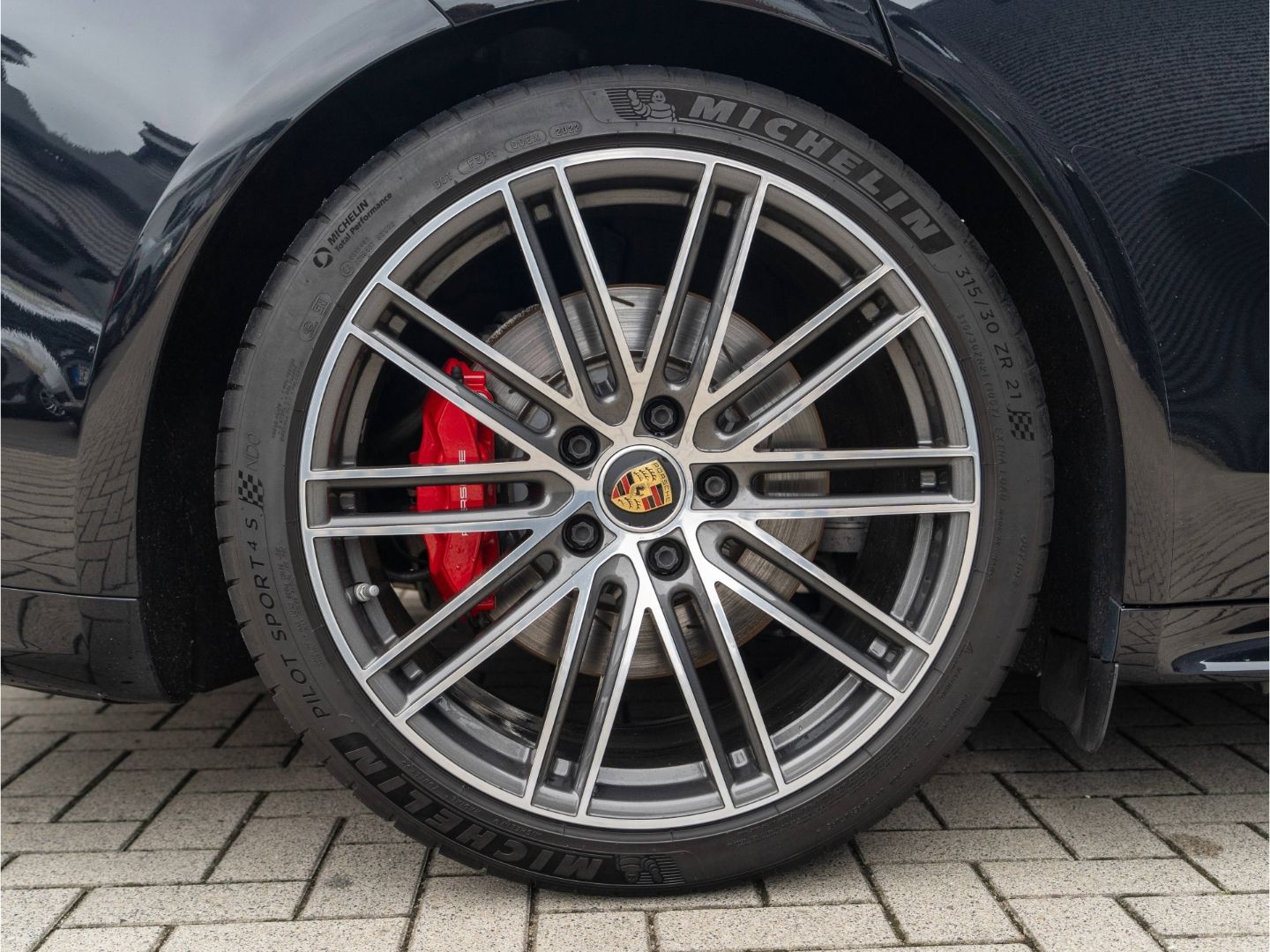 Porsche Panamera GTS Sport Turismo BOSE Standheizung