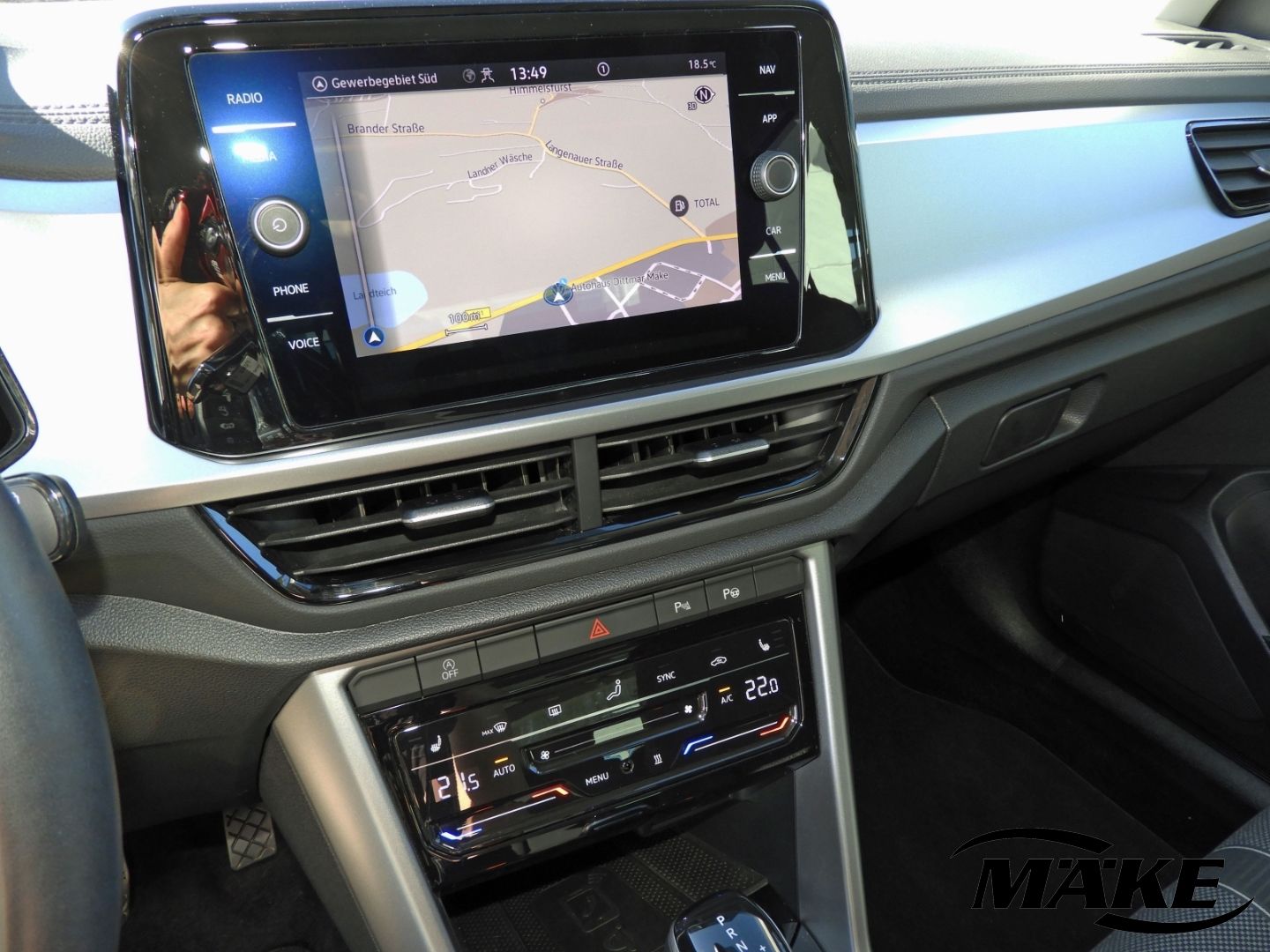 Volkswagen T-Roc Life 1.5 TSI DSG - Samsaru's Car Outlet