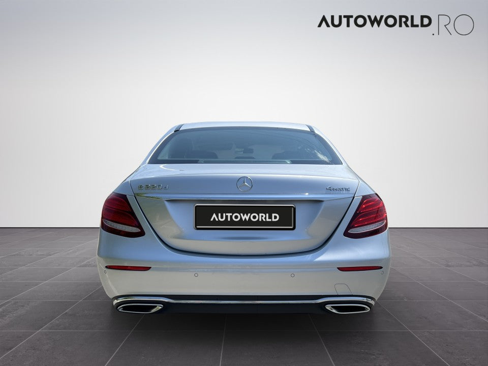 Mercedes-Benz E