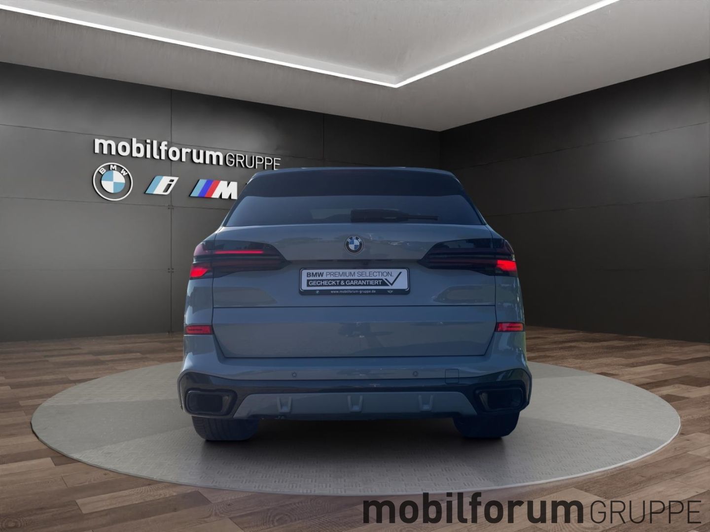 BMW X5 xDrive30d M-Sport Massage B&W Luft Sky Lounge