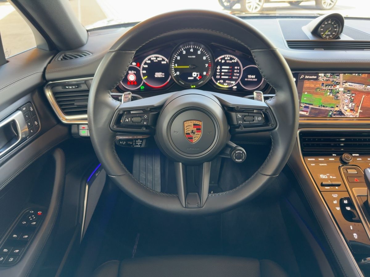 Porsche Panamera 4 E-Hybrid LED ACC Kamera Head up Pano