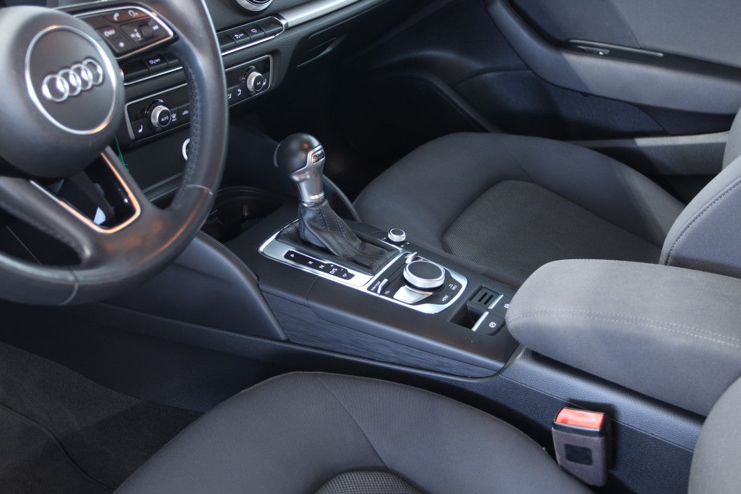 Audi A3 Limuzina