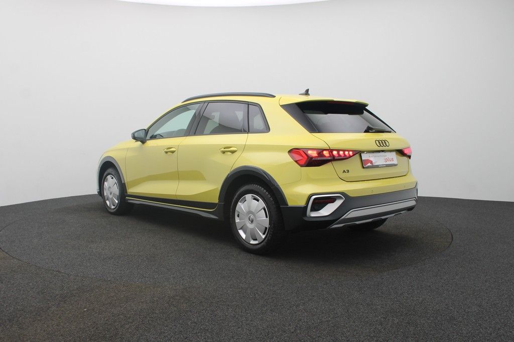 Audi A3 allstreet 35 TFSI S line Matrix Navi HuD