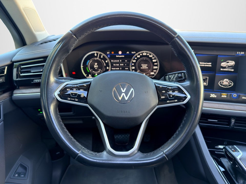 Volkswagen VW Touareg Atmosphere eHybrid 4MOTION