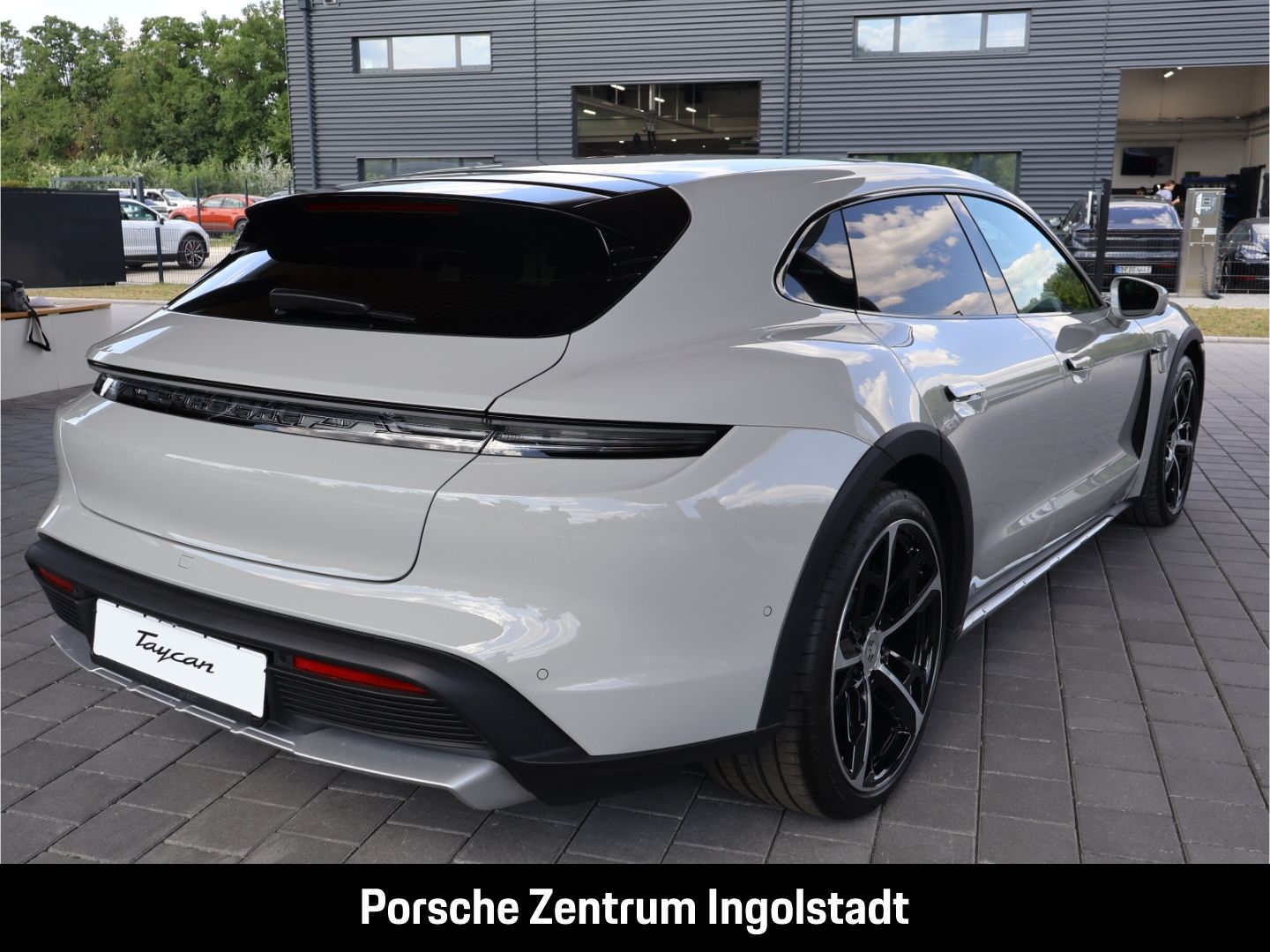 Porsche Taycan 4S Cross Turismo, 4+1 Sitze, SH 4x, Hinte
