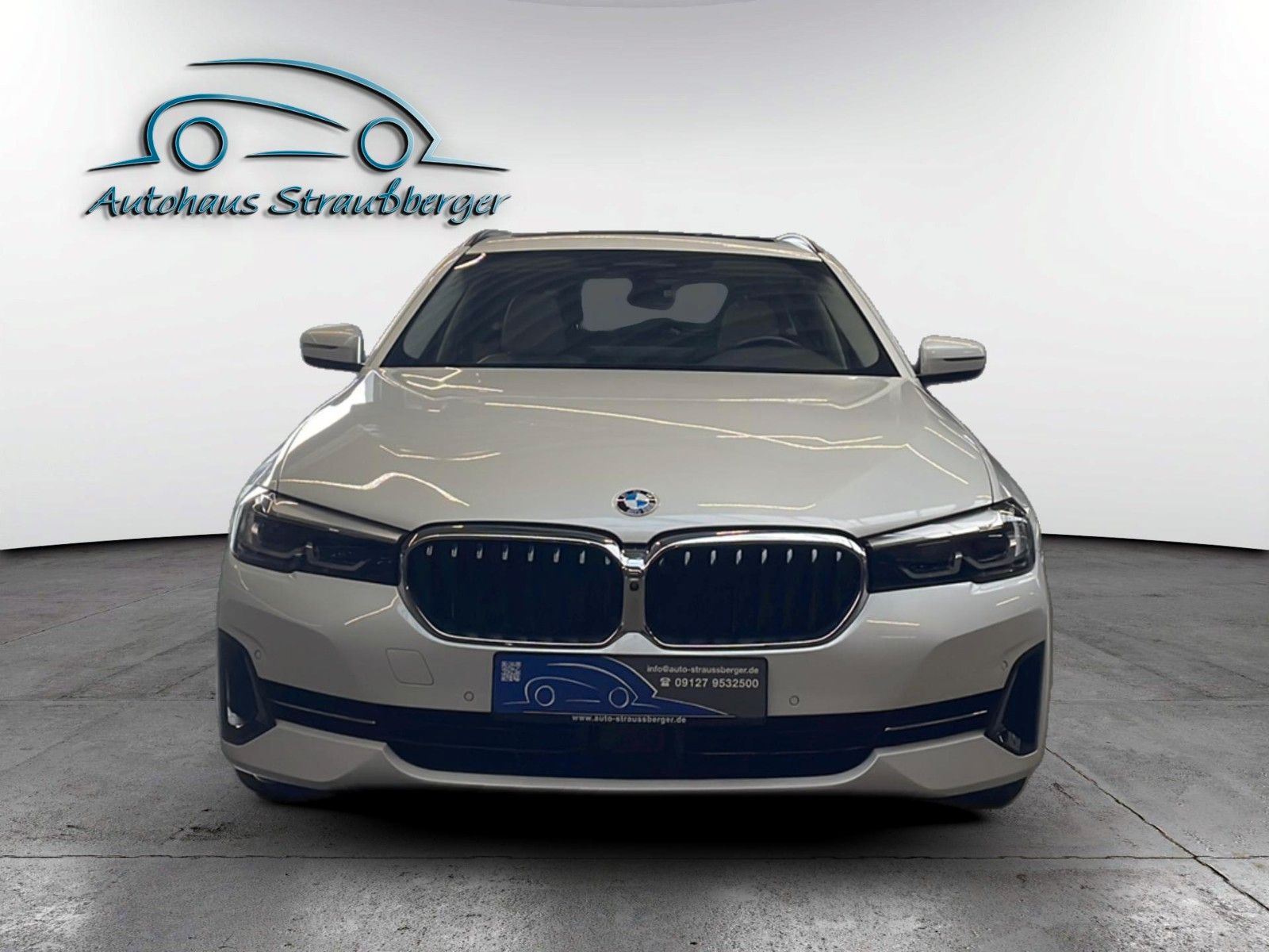 BMW 520d Touring xDr. ACC AHK PANO IQ 4ZK 360° WiFi