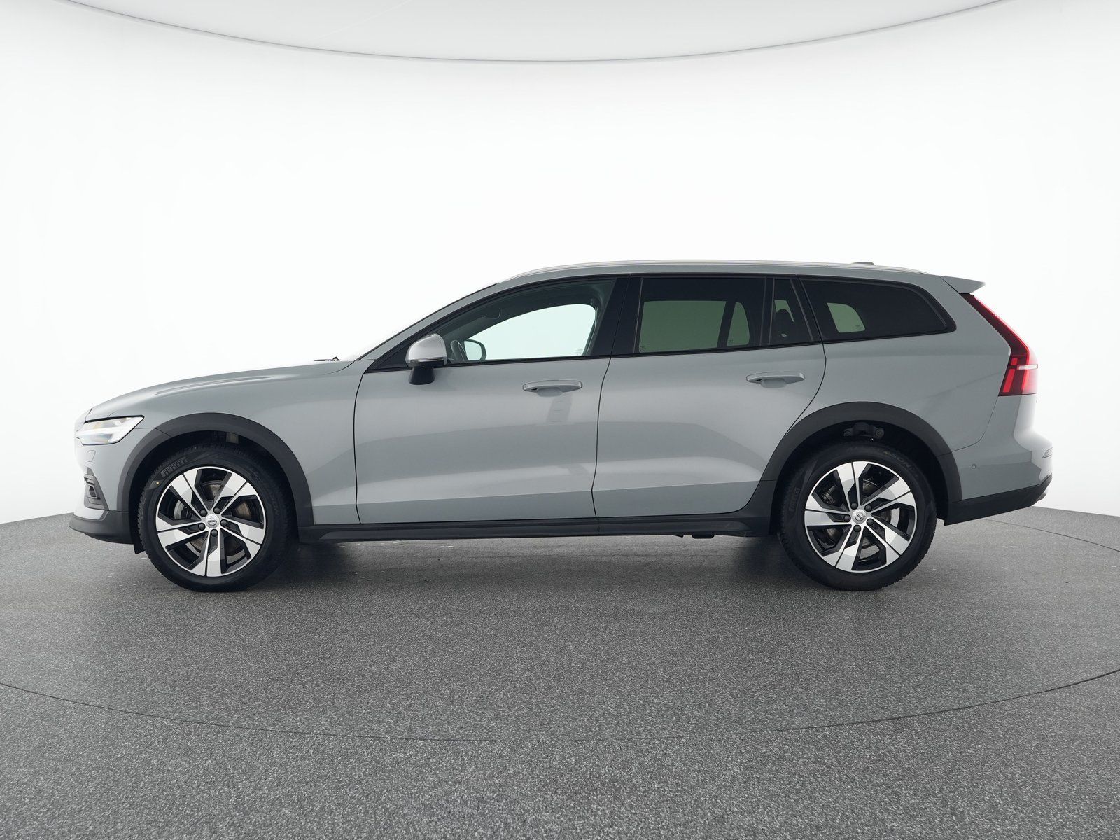 Volvo V60 CC B4 AWD Ultimate SONDERFINANZIERUNG 1,99%