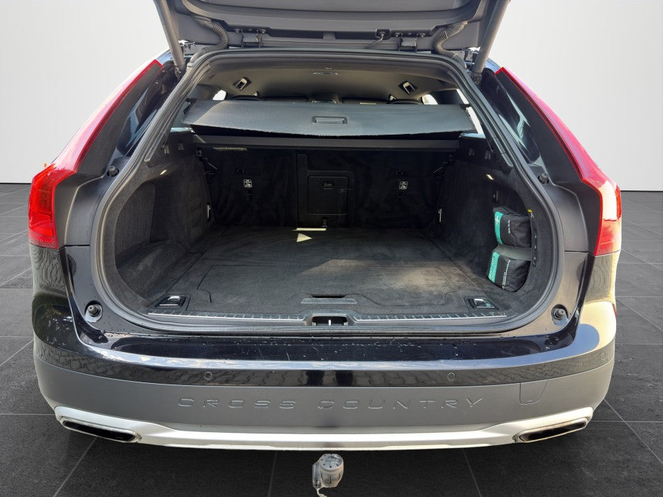 Volvo V90 Cross Country