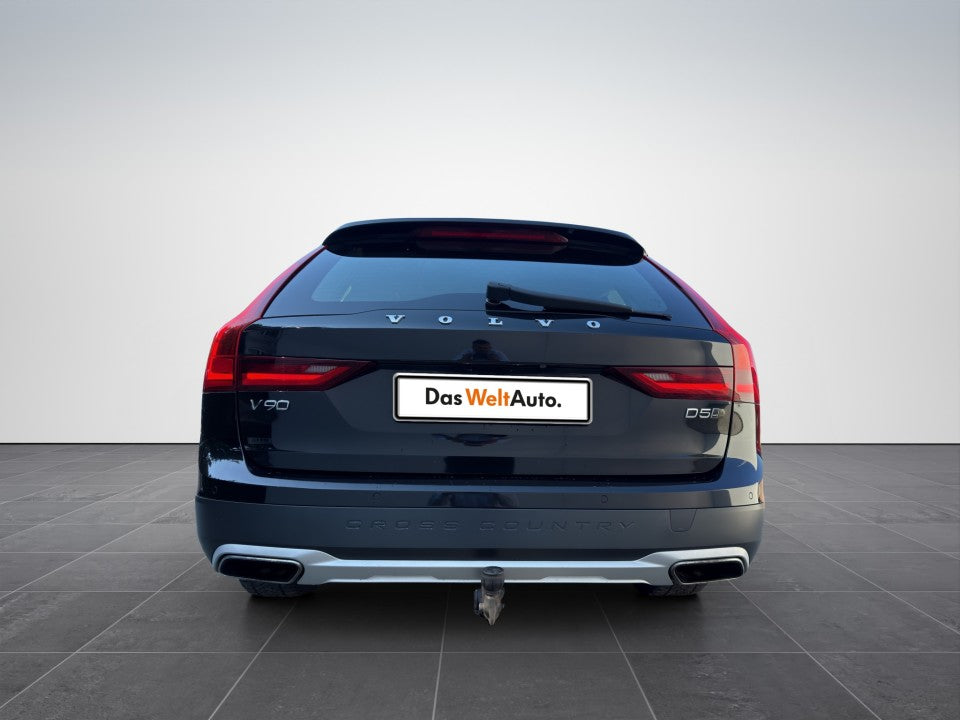 Volvo V90 Cross Country