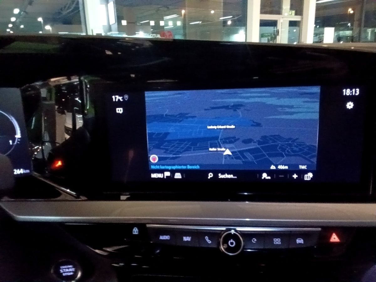 Opel Mokka-e Ultimate - Samsaru's Car Outlet