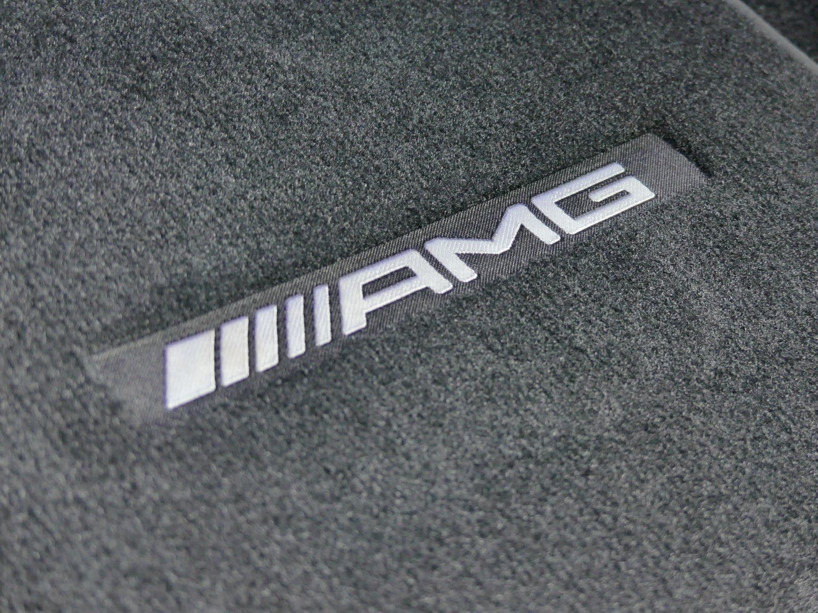 Mercedes-Benz GLC 220d AMG 4M +AHK*Panorama+Distronic+360°Kam+