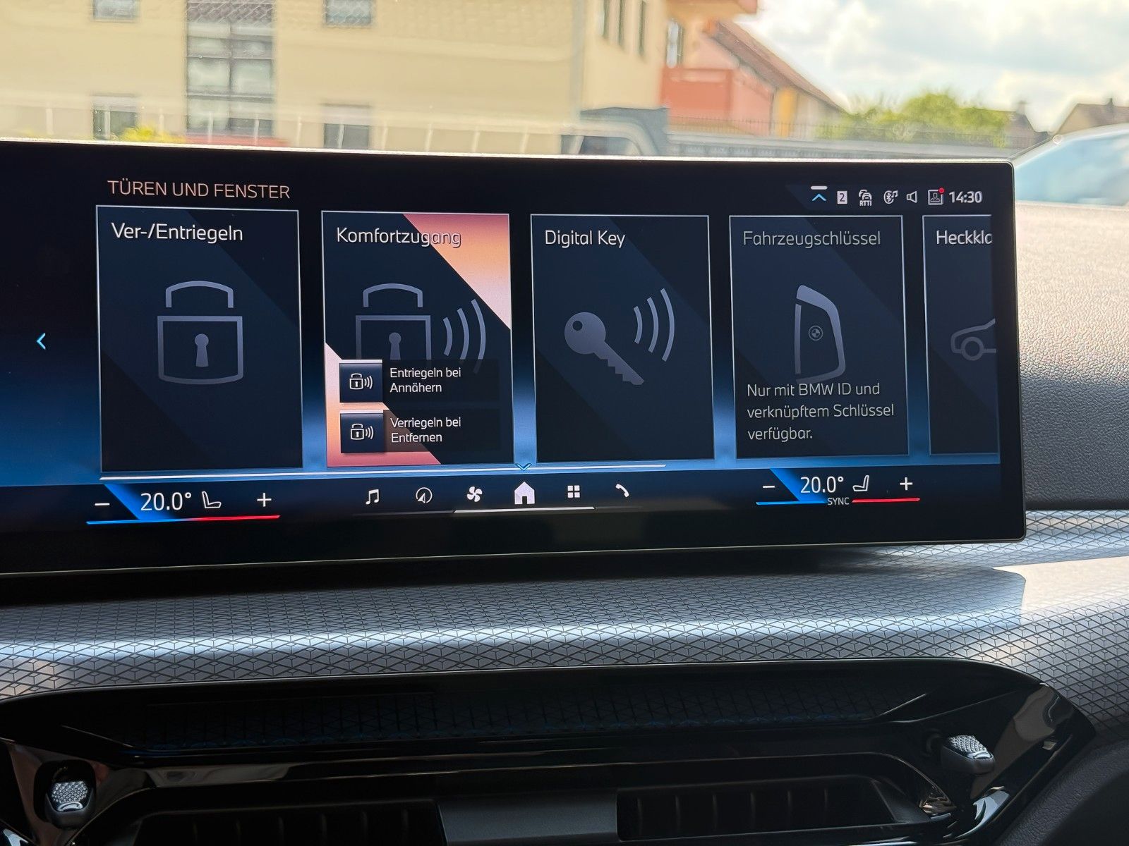 BMW 320d D M Sport AHK HuD 360° hifi ACC