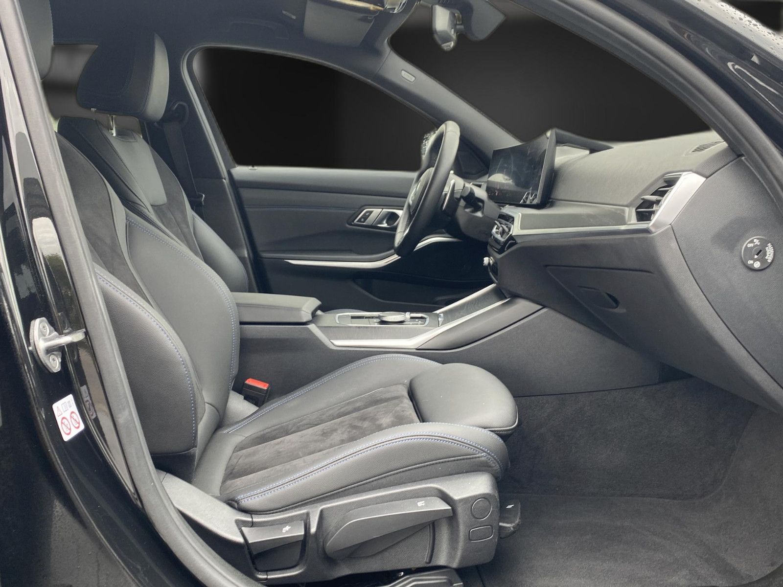 BMW 320 d xD M Sport - Samsaru's Car Outlet