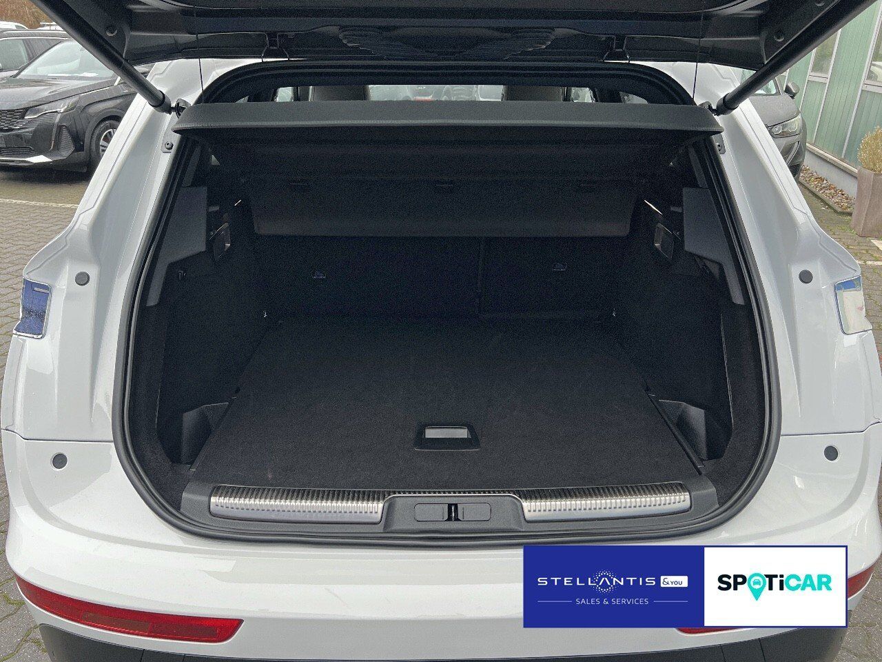 DS Automobiles DS 7 E-Tense 300 Hybrid Rivoli (EU6d) GJR