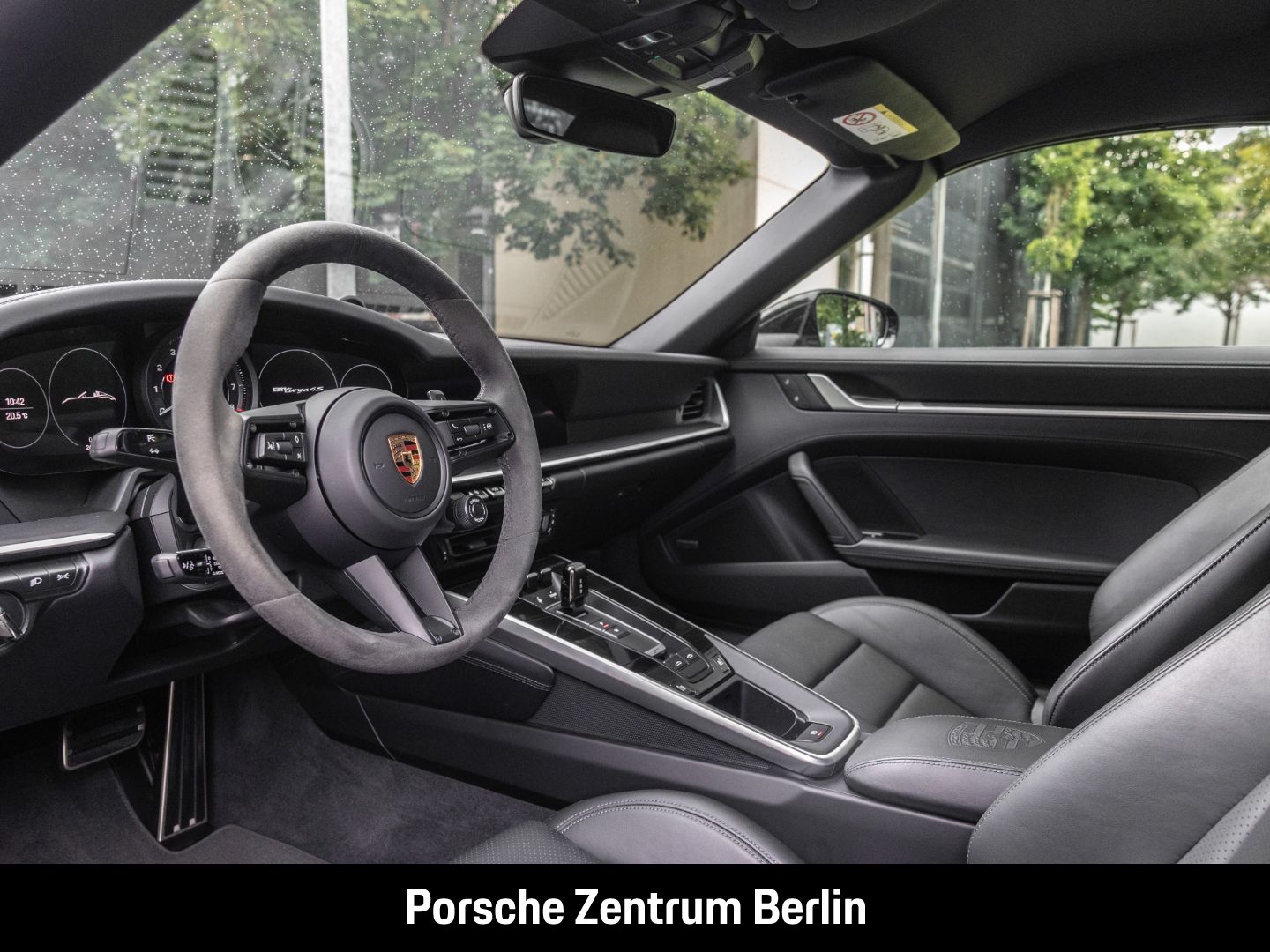 Porsche 992 911 Targa 4S BOSE Sportabgas SportDesign LED