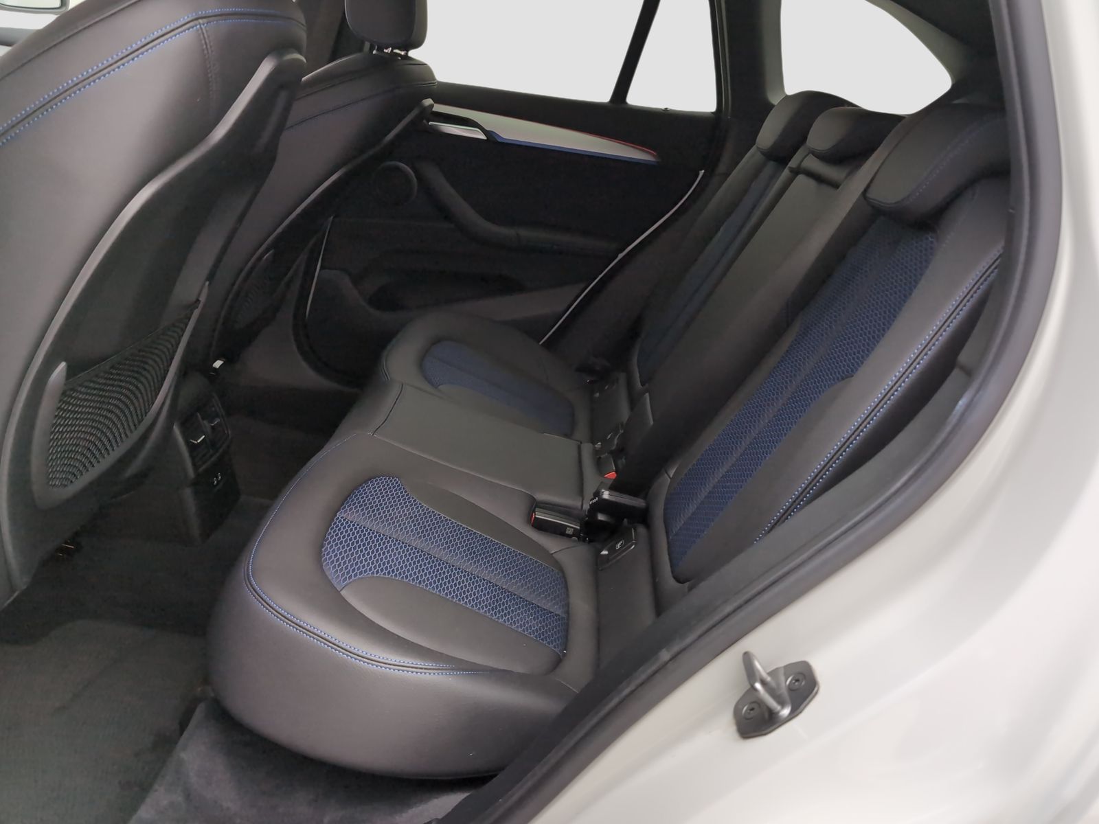BMW X1 xDrive25d M Sport - Samsaru's Car Outlet