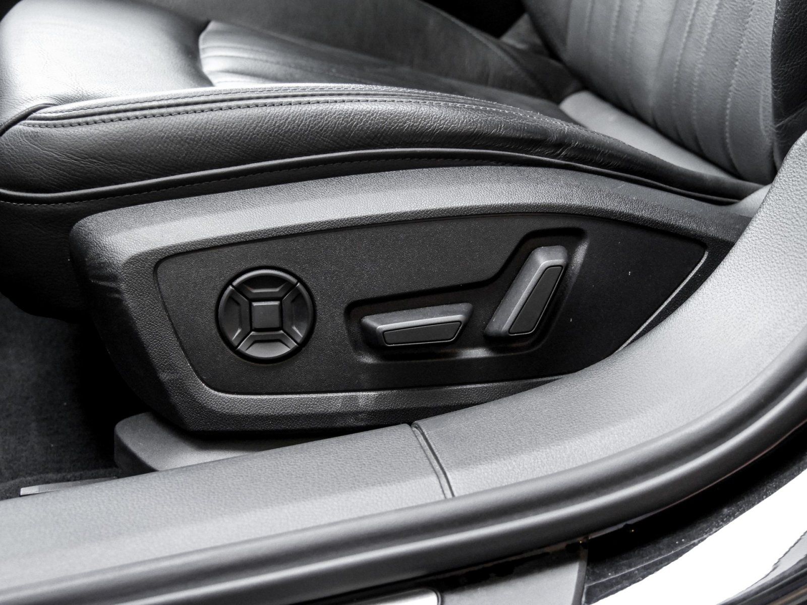 Audi A6 Avant 50 quattro - Samsaru's Car Outlet