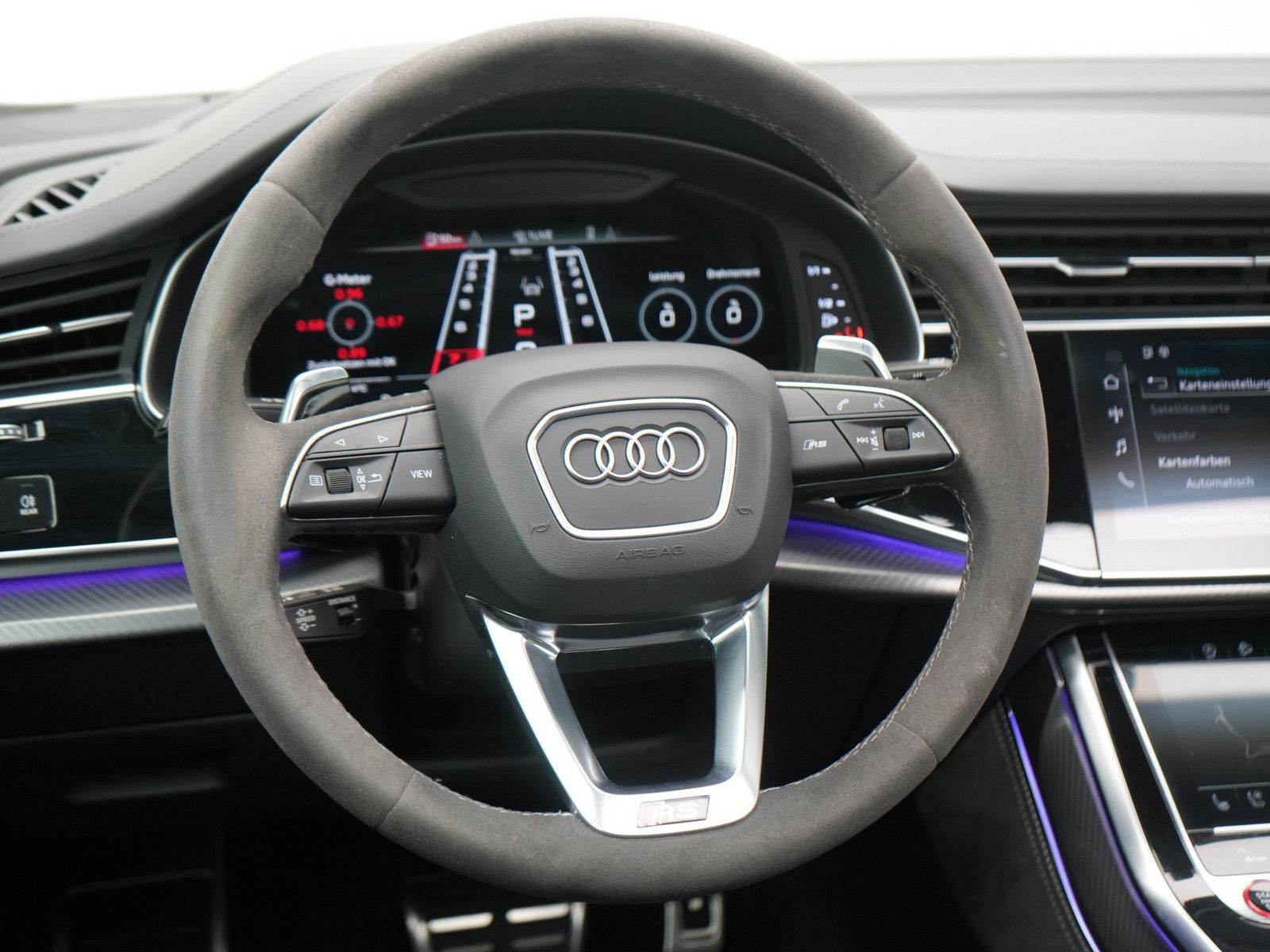 Audi RS Q8 ACC NAVI B&O SITZBELÜFTUNG STANDHZ RAUTE