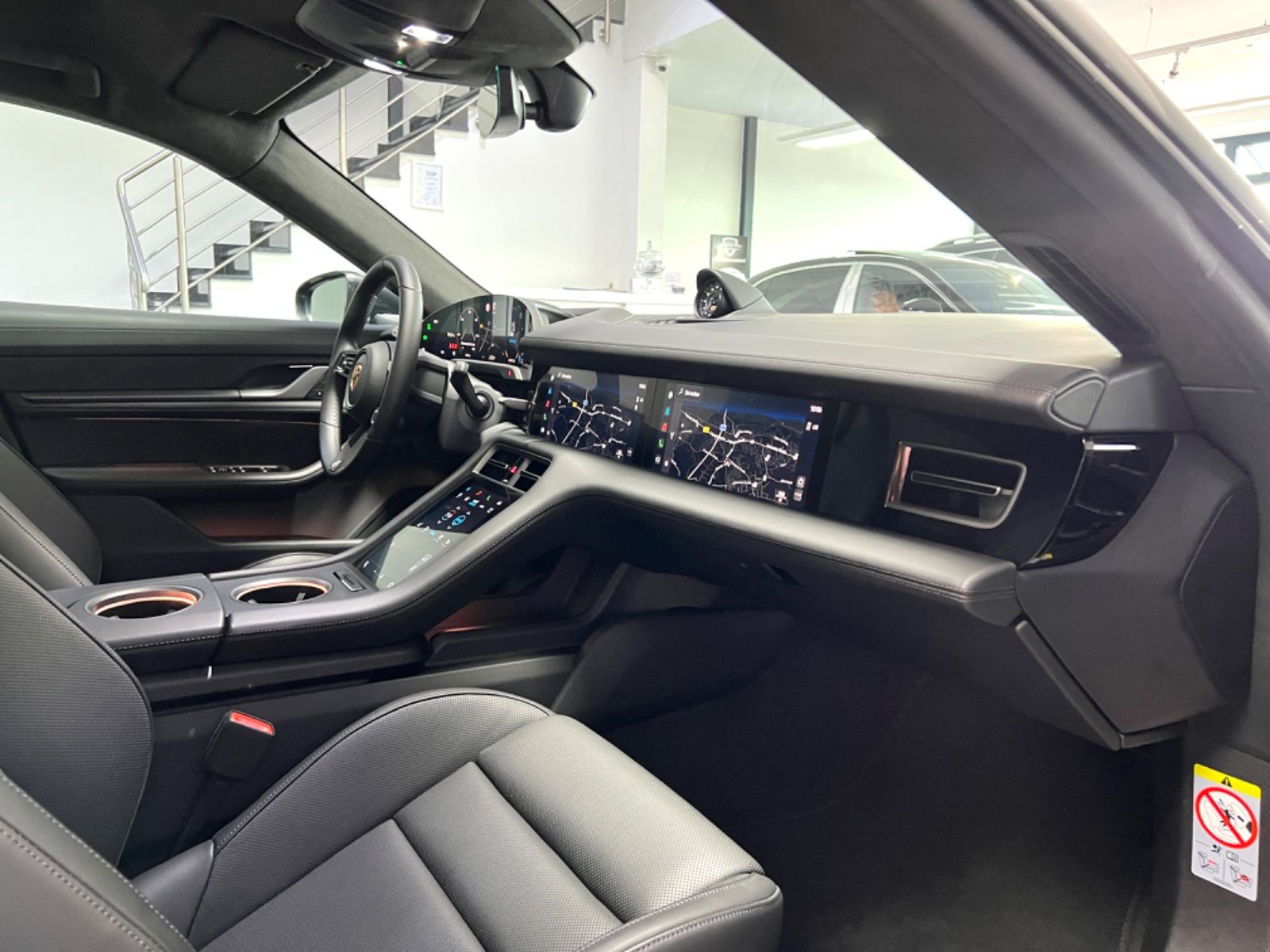 Porsche TAYCAN GTS SPORT TURISMO PANO BOSE® 360°CAM 21"