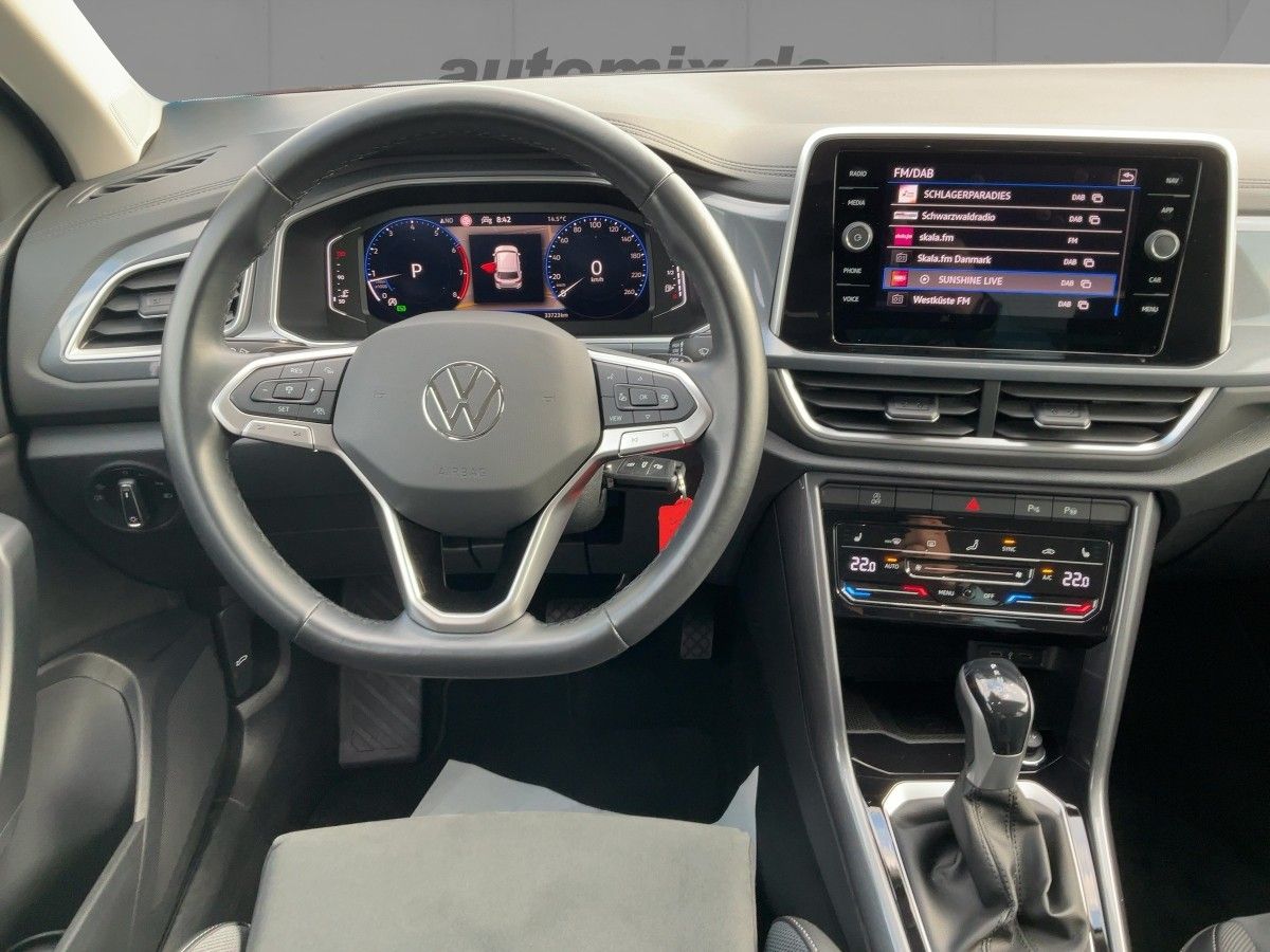 Volkswagen T-Roc - Samsaru's Car Outlet