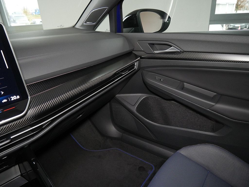 Volkswagen Golf Variant R 2.0 TSI 4Motion DSG PANO AHK MATR