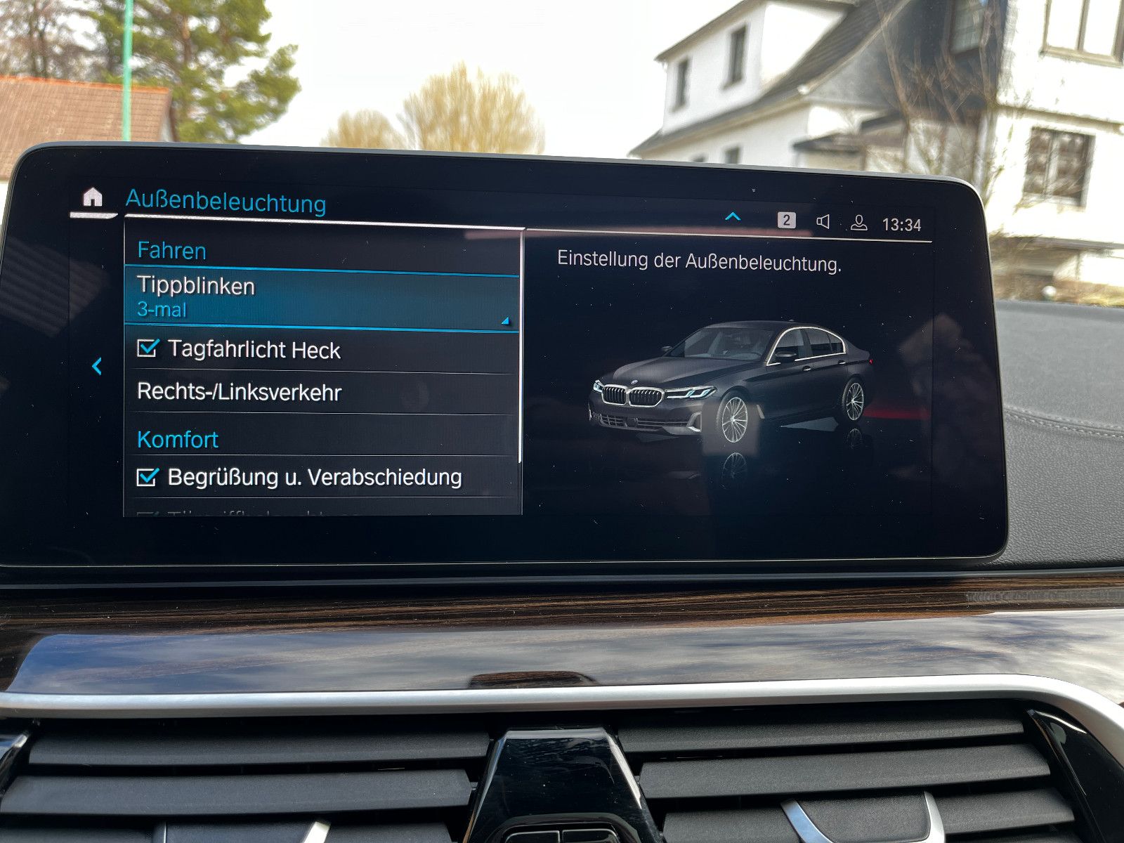 BMW 530e xDrive LuxuryLine Leder LED Navi GDach HUD