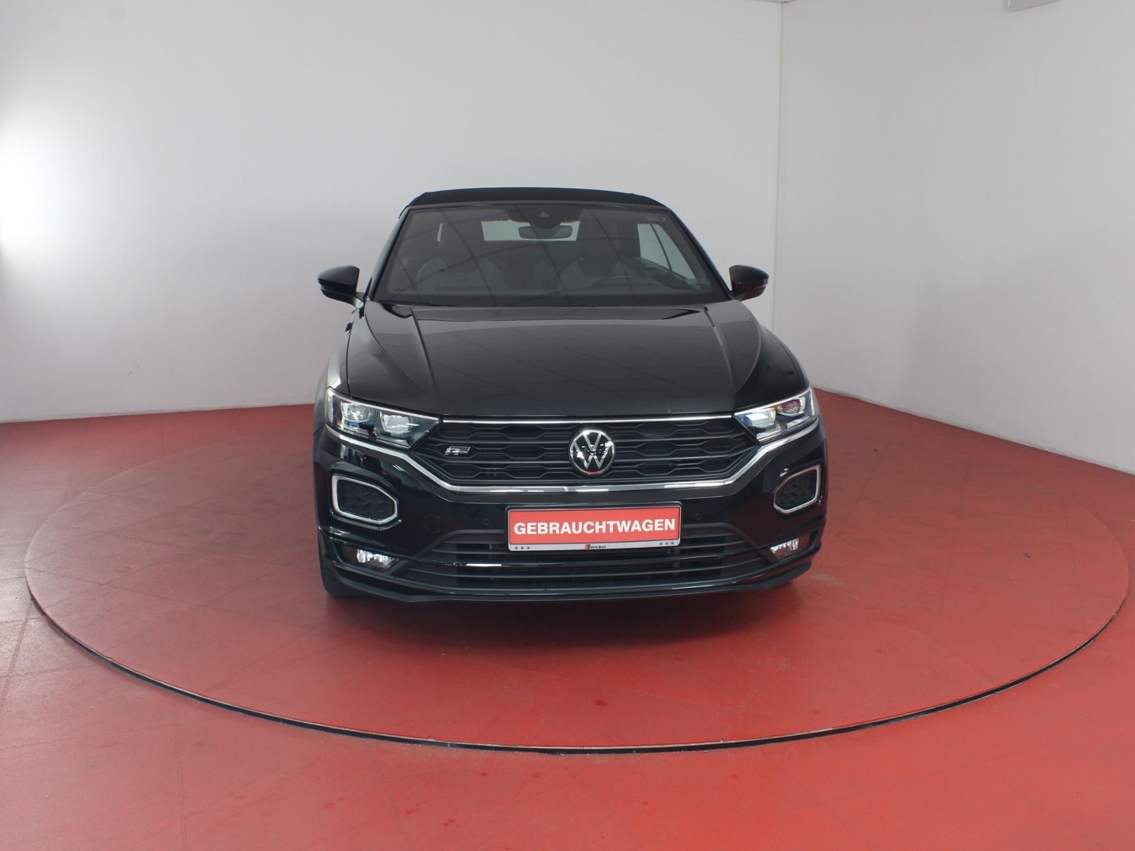Volkswagen T-Roc R-Line 1.5TSI DSG - Samsaru's Car Outlet