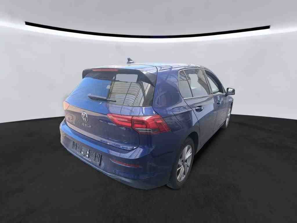 Volkswagen Golf VIII 2.0 TDI DSG LIFE - Samsaru's Car Outlet