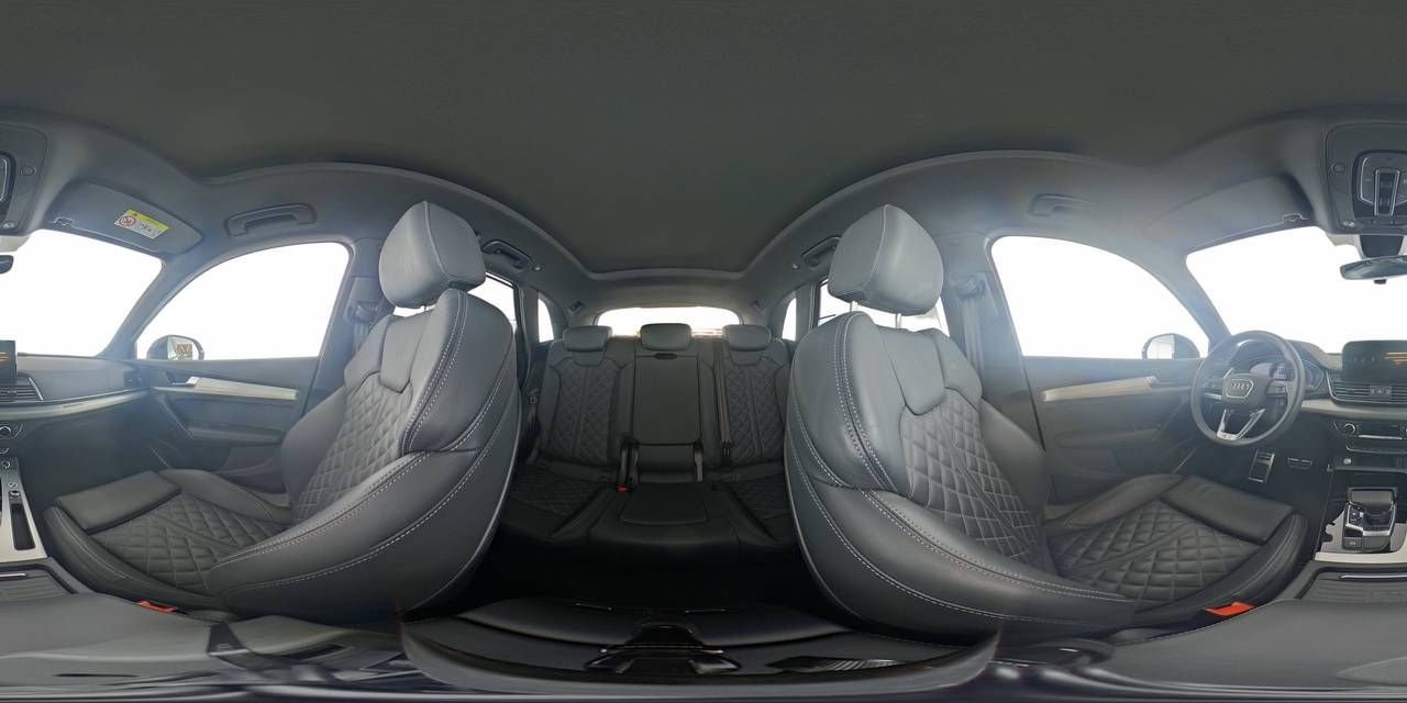 Audi Q5 45 TFSI quattro advanced - Samsaru's Car Outlet