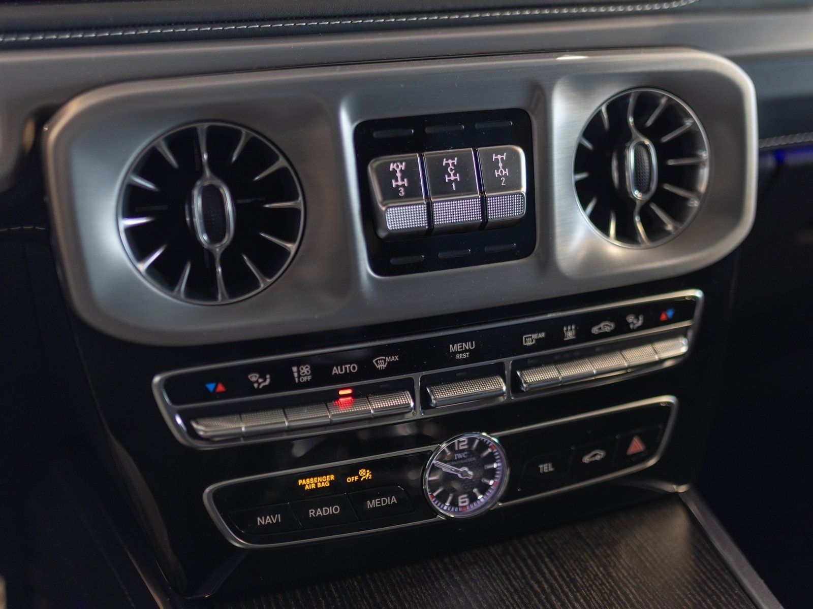 Mercedes-Benz AMG G 63 - Samsaru's Car Outlet
