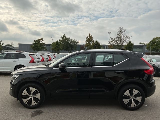 Volvo XC40 B4 Plus Bright AWD AHK LEDER STANDHZ