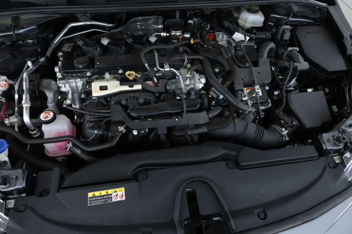 Toyota Corolla Touring Sports 2.0 CVT Team D Navi Kam