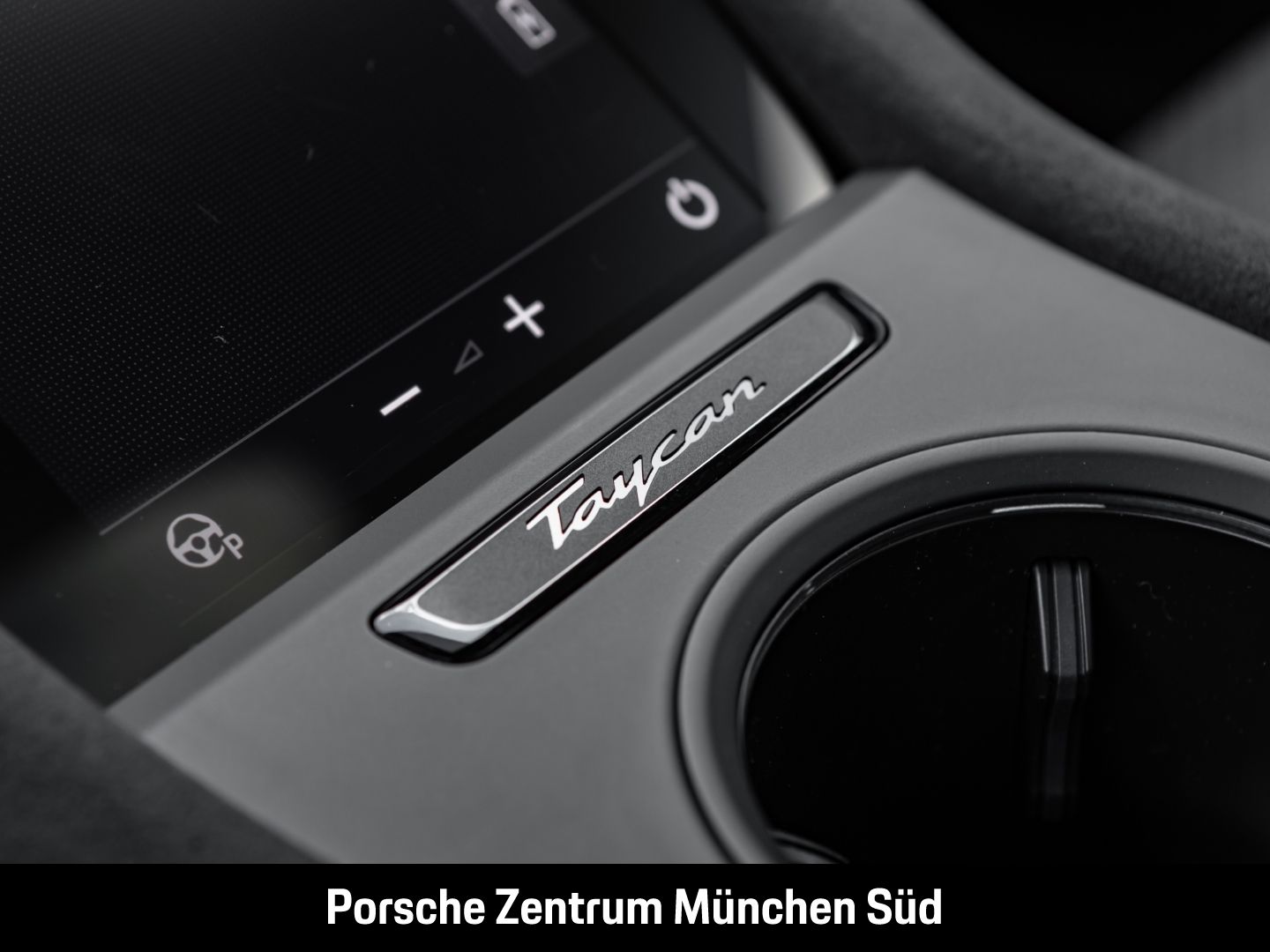 Porsche Taycan GTS LED-Matrix Panorama Surround-View