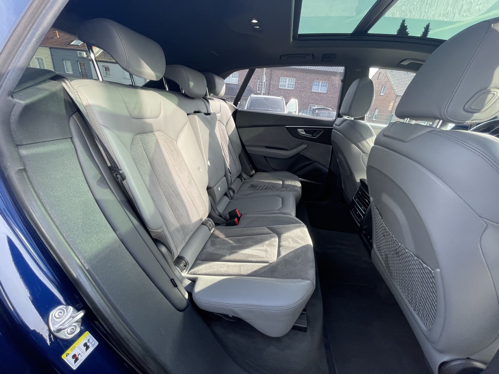 Audi Q8 55 TFSI e quattro tiptronic S line NP113.585€