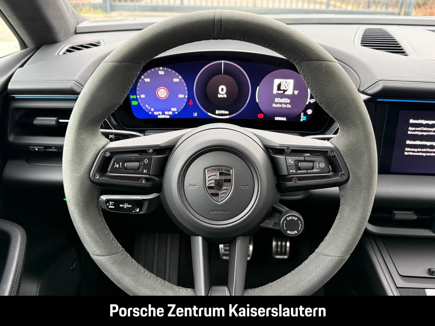 Porsche Macan Turbo 22-Zoll Rückfahrkamera LED-Matrix