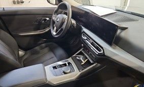 BMW 320d xDrive Shadow - Samsaru's Car Outlet
