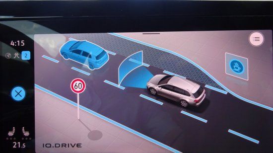 Volkswagen Golf VIII Variant 1.5 eTSI Life DSG - Samsaru's Car Outlet