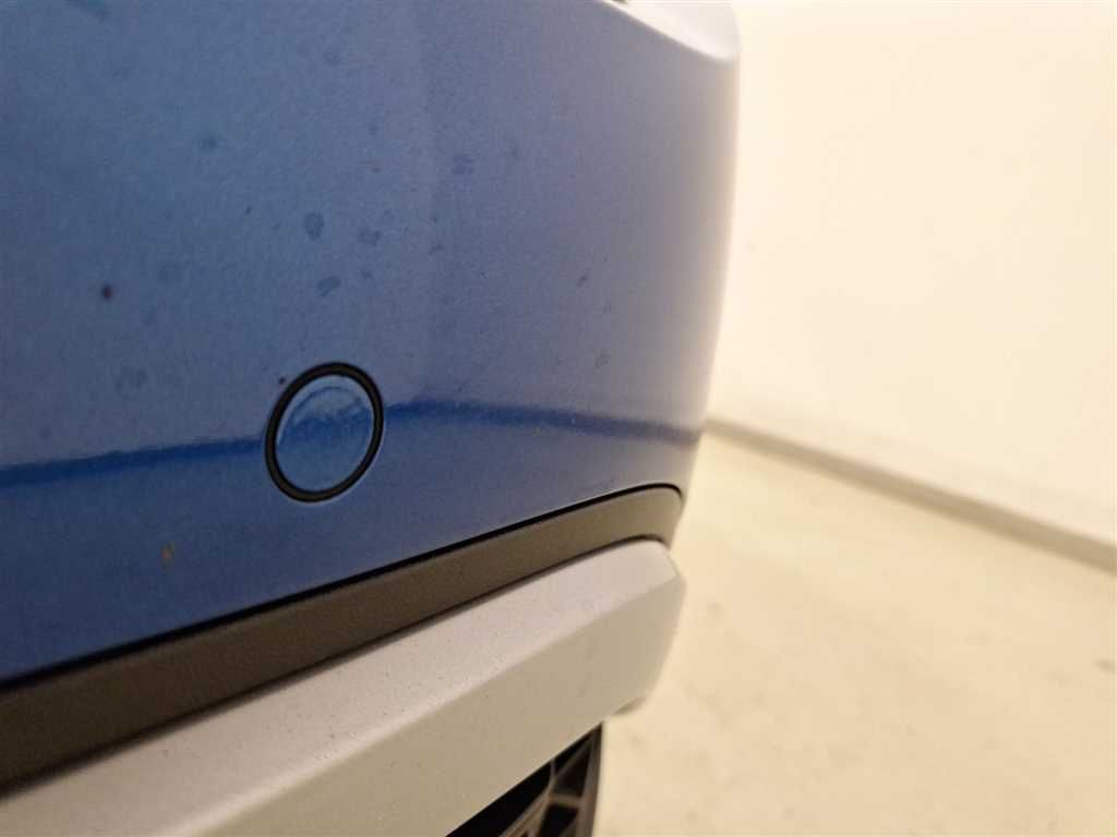 Volkswagen T-Roc Life 1.5 TSI DSG - Samsaru's Car Outlet