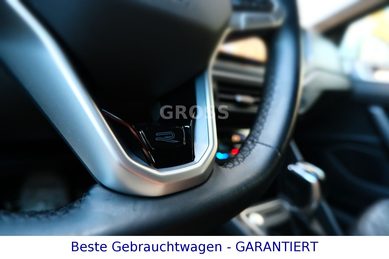Volkswagen Taigo 1.5 TSI R-Line - Samsaru's Car Outlet