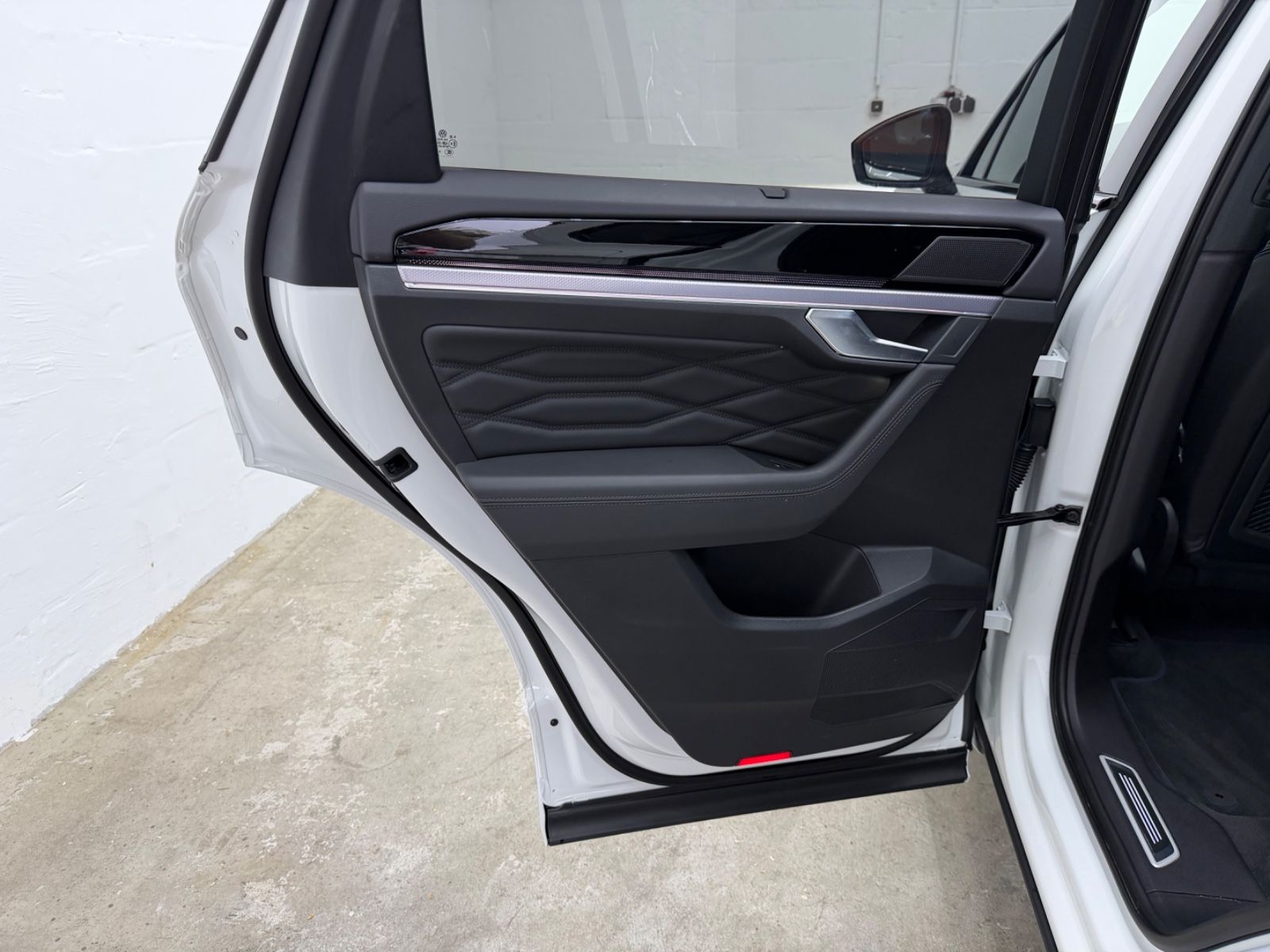 Volkswagen Touareg R 4Motion eHybrid+MATRIX+PANO+HEAD-UP+