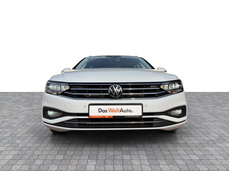 Volkswagen  Passat