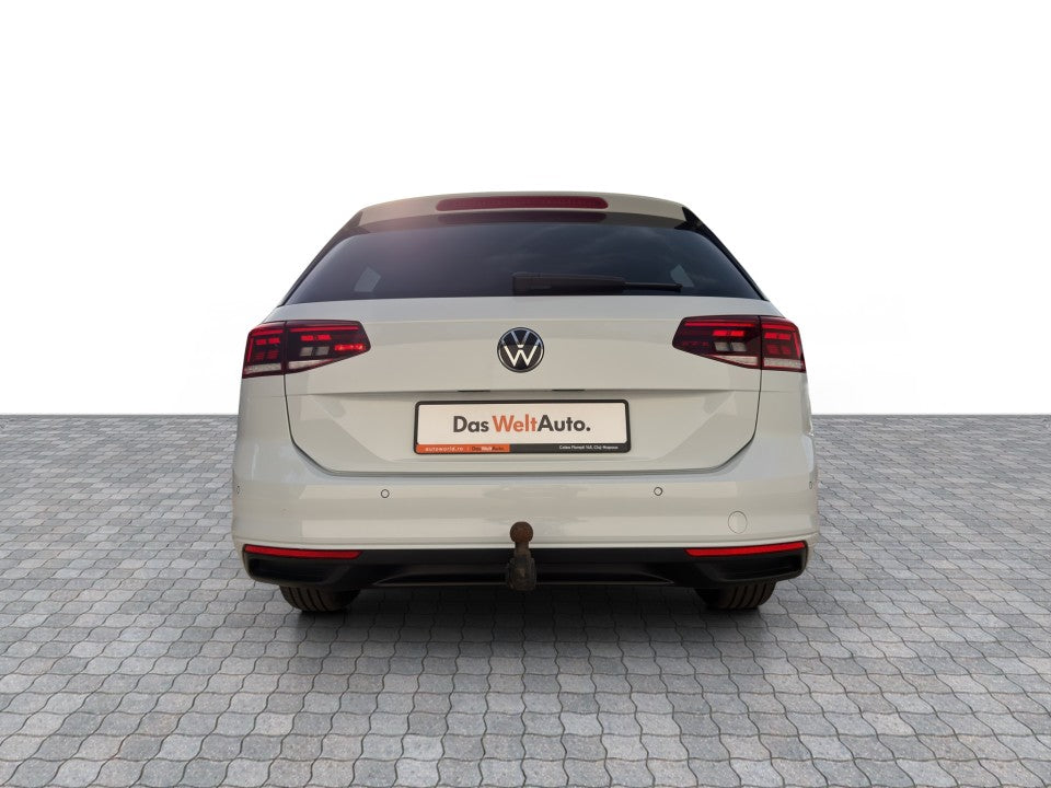 Volkswagen  Passat